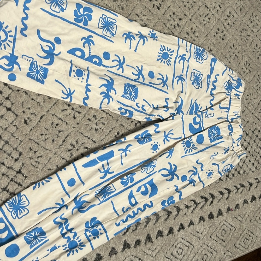 Zara pants beach floral size 11/12